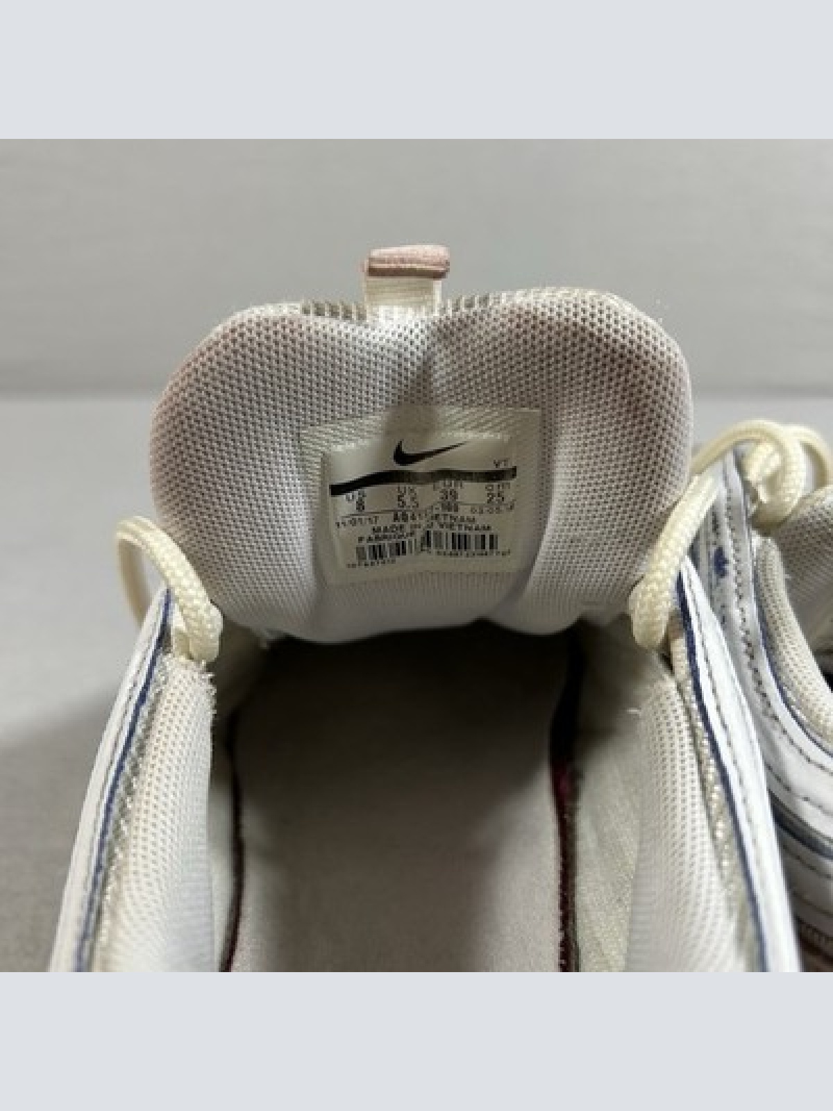 Nike Air Max 97 SE Rainbow Damen Größe 39 AQ4137-100 Vintage Y2K