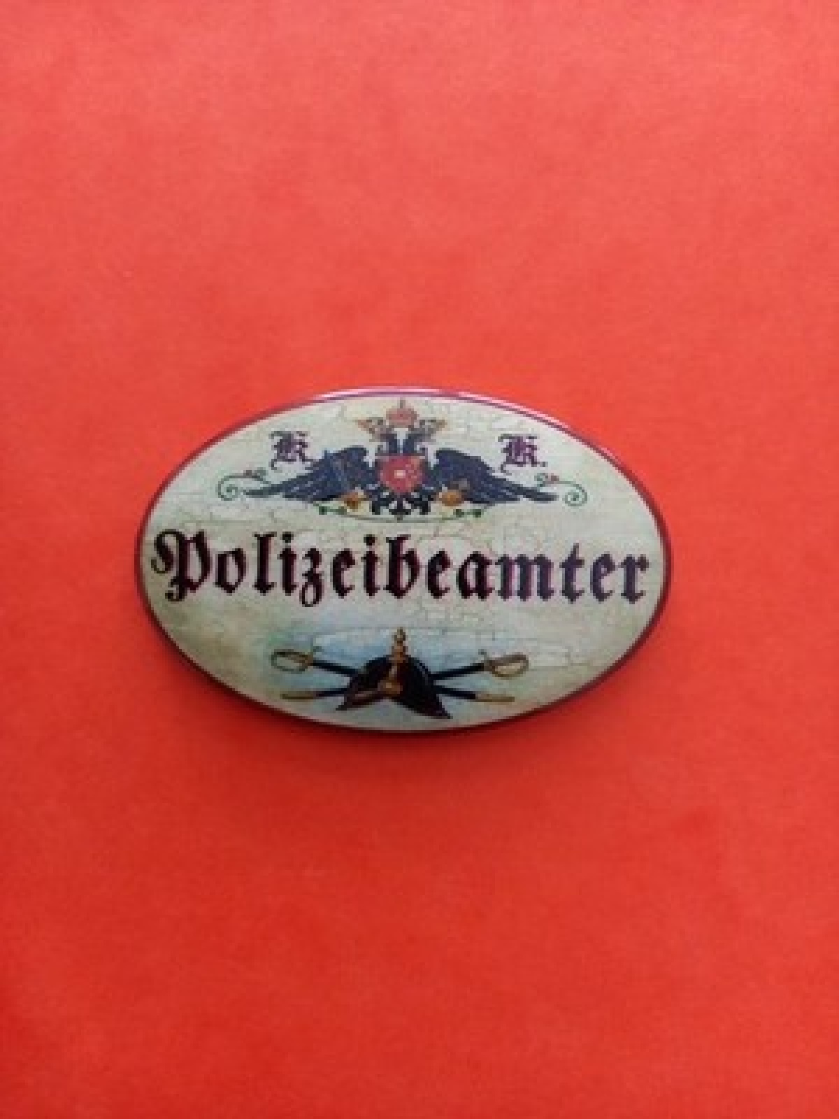 Nostalgie KuK Flaschenöffner Magnet Polizeibeamter