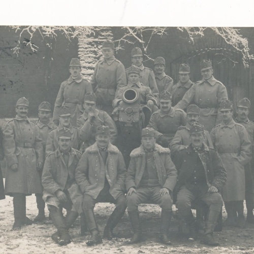 AK Militaria Mannschaftsfoto Soldaten mit Mörser Ansichtskarte (17012)