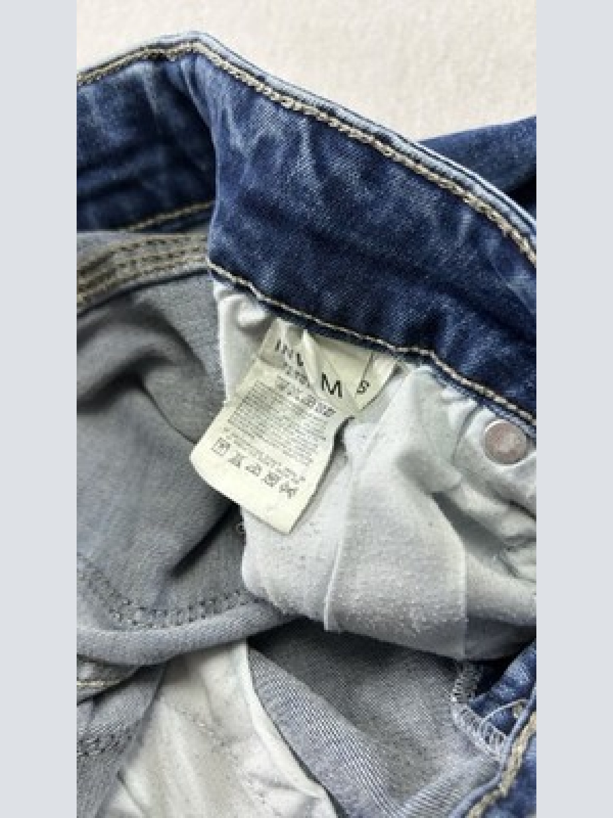 Invictus Ripped Jeans im Vintage look Blau Größe S Maße auf Fotos