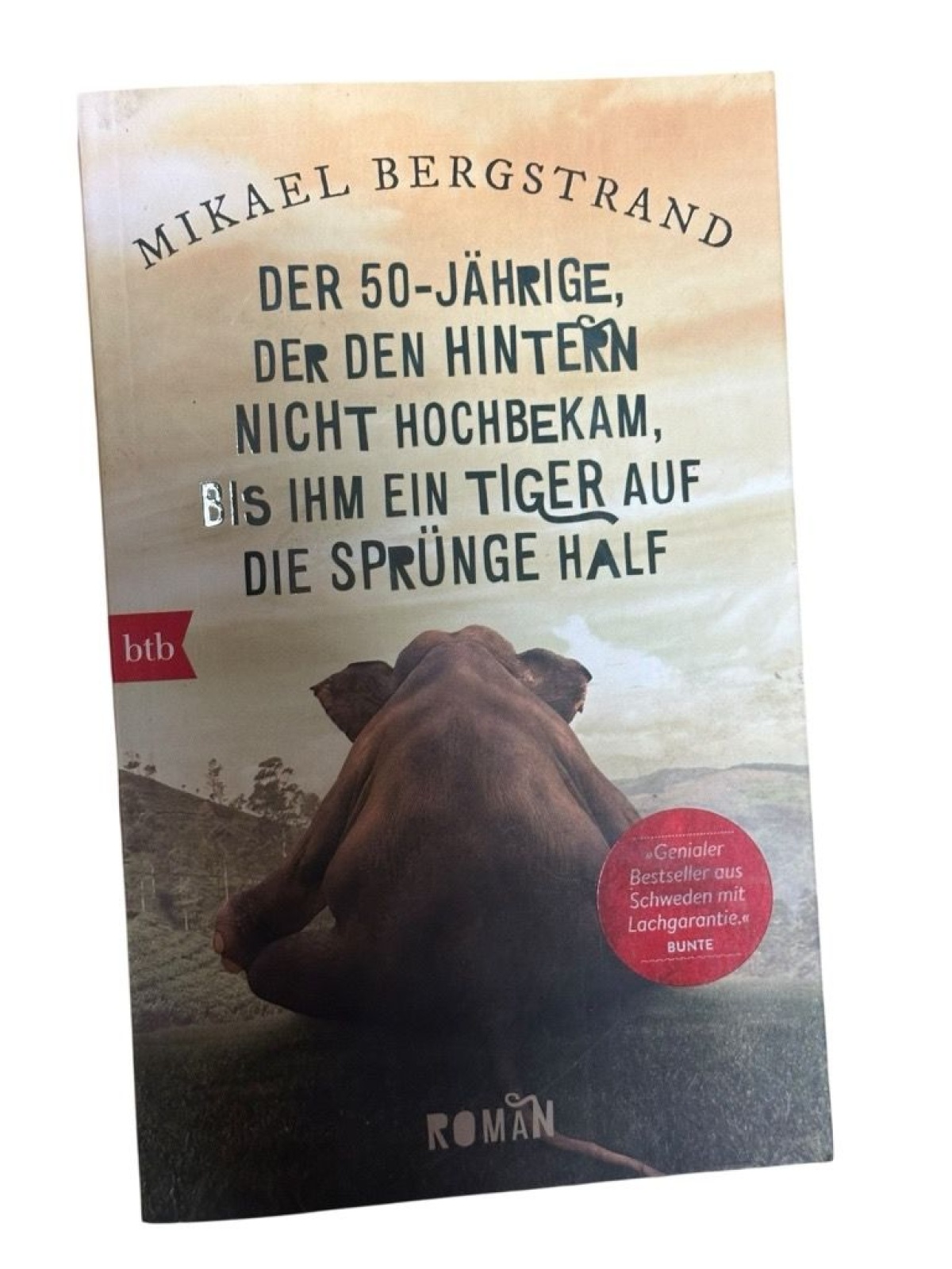 Der Fünfzigjährige, der den Hintern nicht hochbekam, bis ihm ein Tiger auf die S