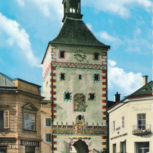 AK aus Vöcklabruck mit Oldtimer Oberösterreich Ansichtskarte (18361)