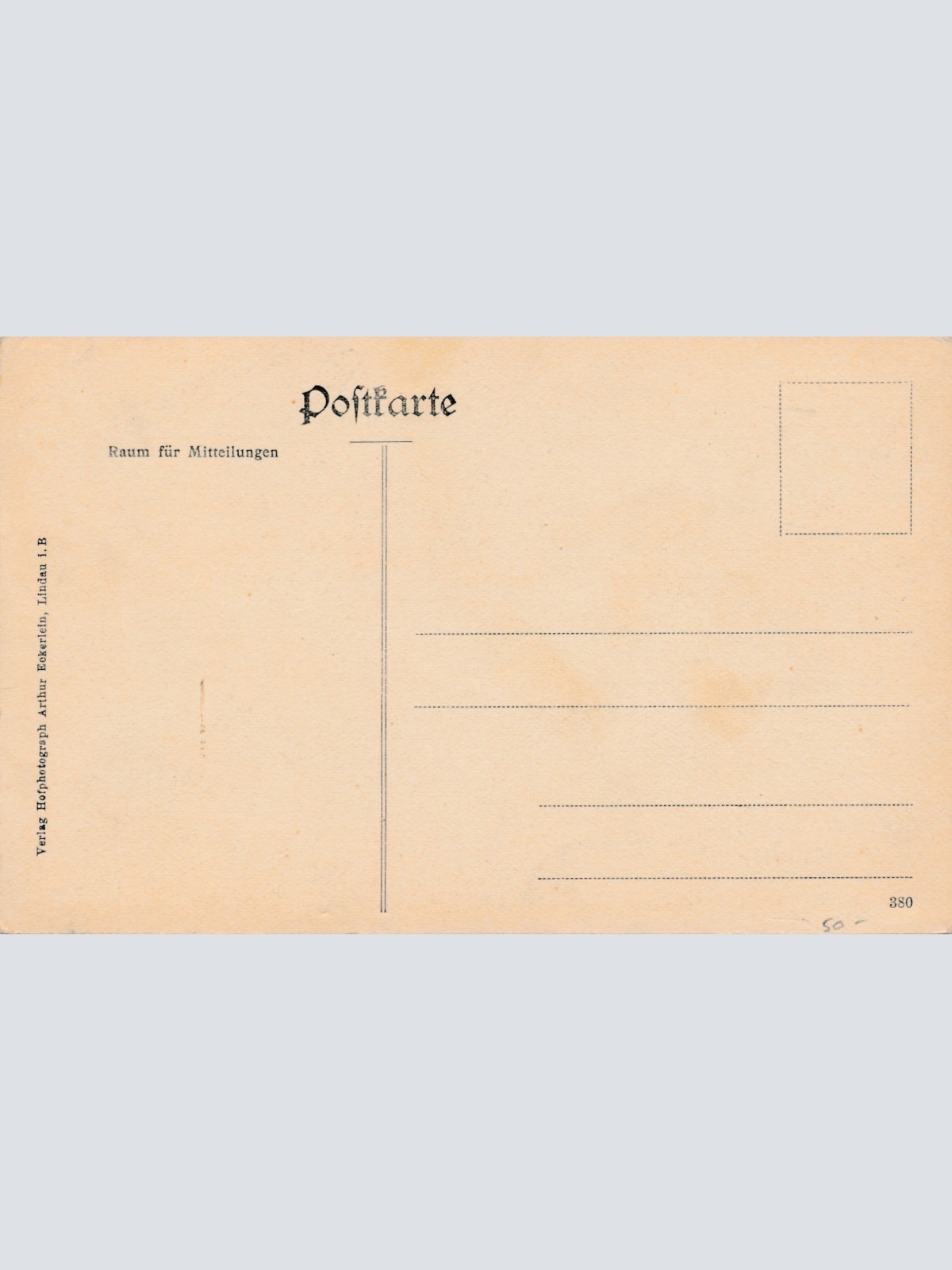 AK aus Lindau Bondensee Hafeneinfahrt mit Leuchtturm mit Dampfer (18321)