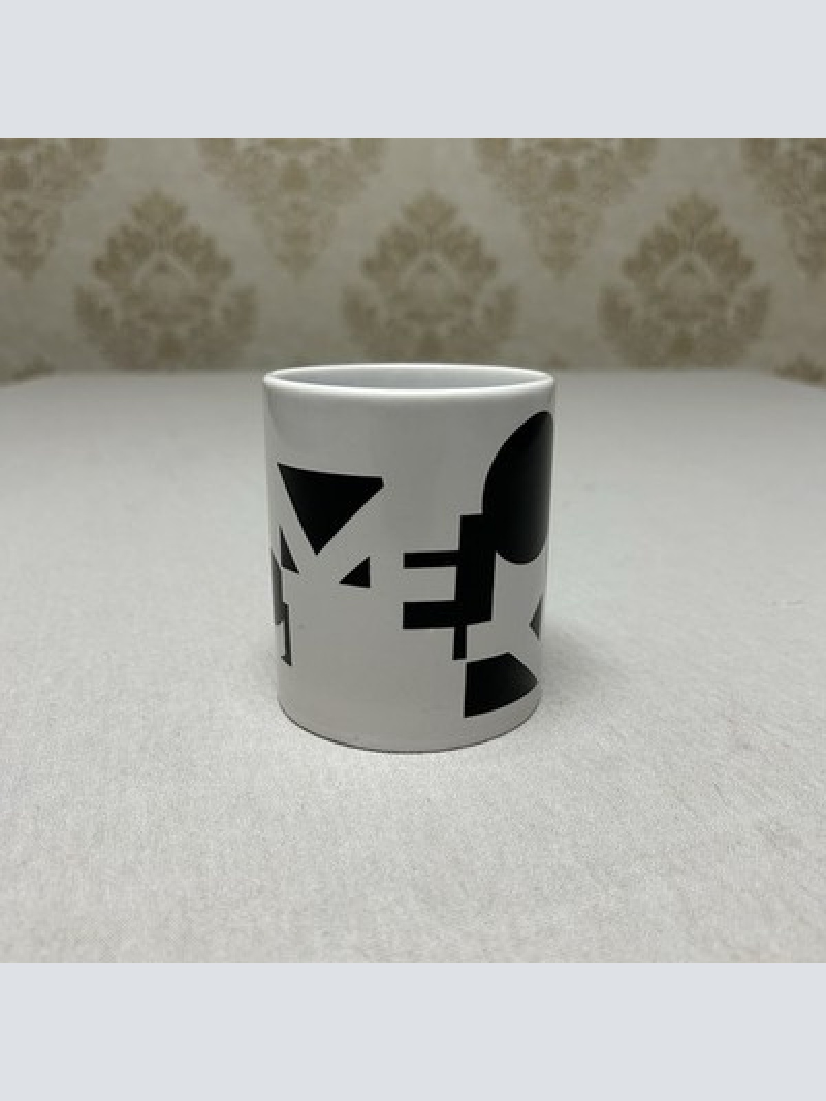 Vintage Disney Micky Maus Tasse Geometrisches Design Weiß/Schwarz/Gelb Rarität