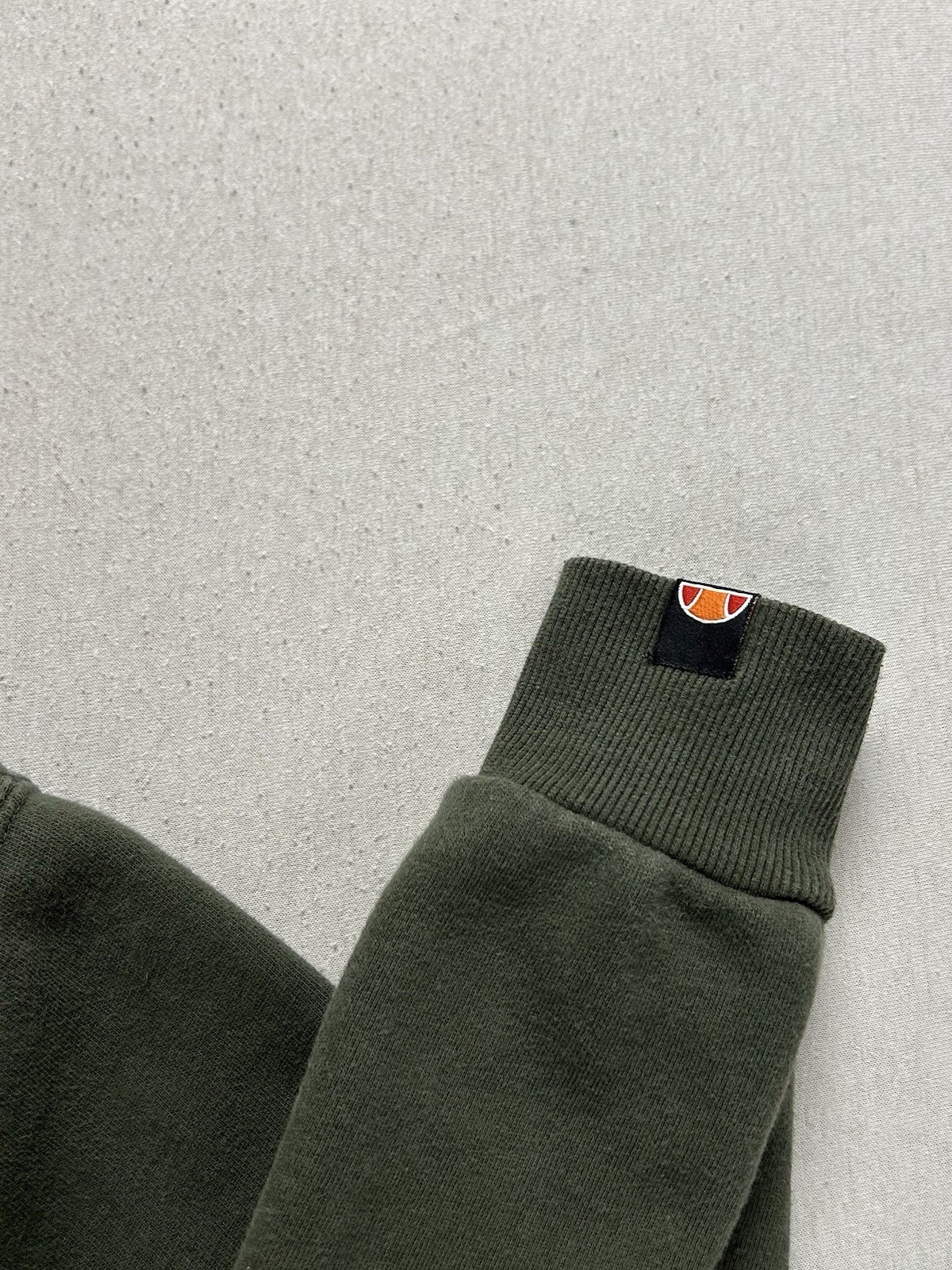 Ellesse Hoodie Damen Größe XS Olivgrün Maße auf den Fotos