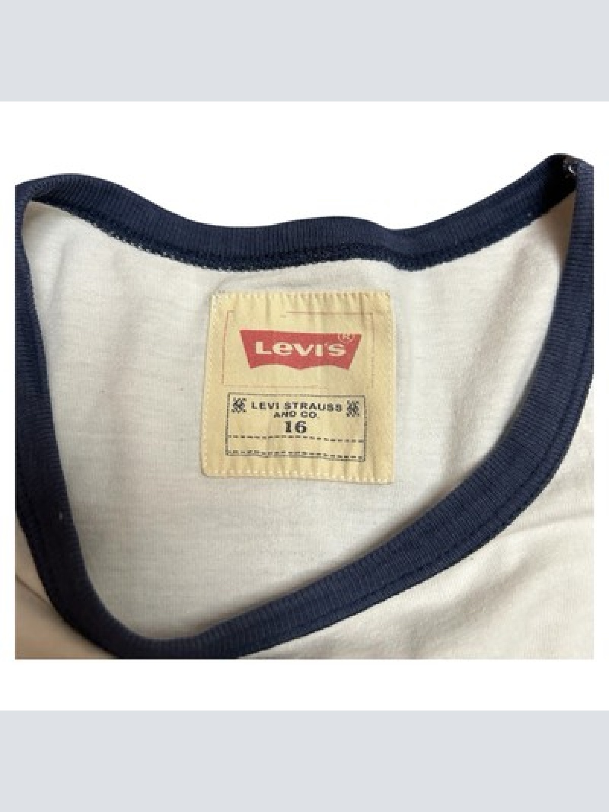 Levi Strauss & Co Damen Top | Größe S | Weiß | Sehr schöner Zustand | Kurzarm |