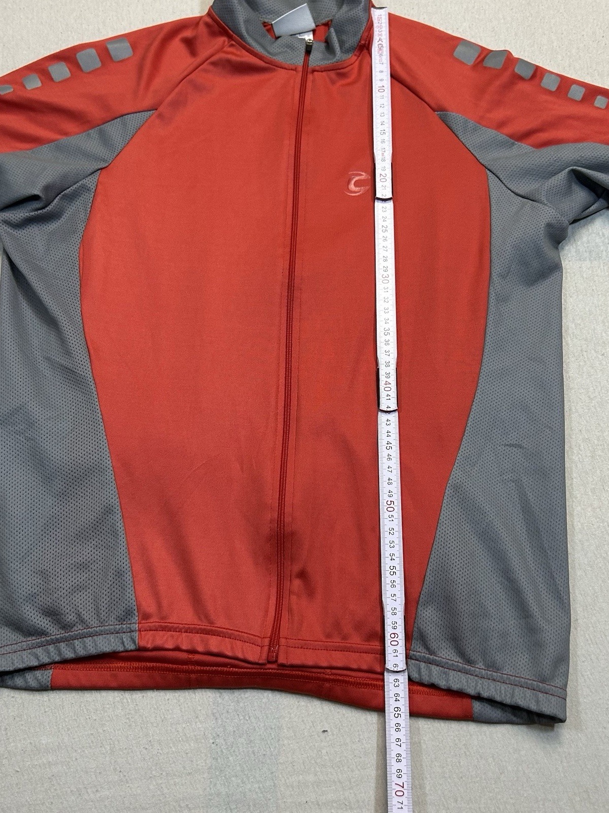Cannondale Fahrradtrikot mit Taschen M225/Red Herren Größe L Maße auf den Fotos