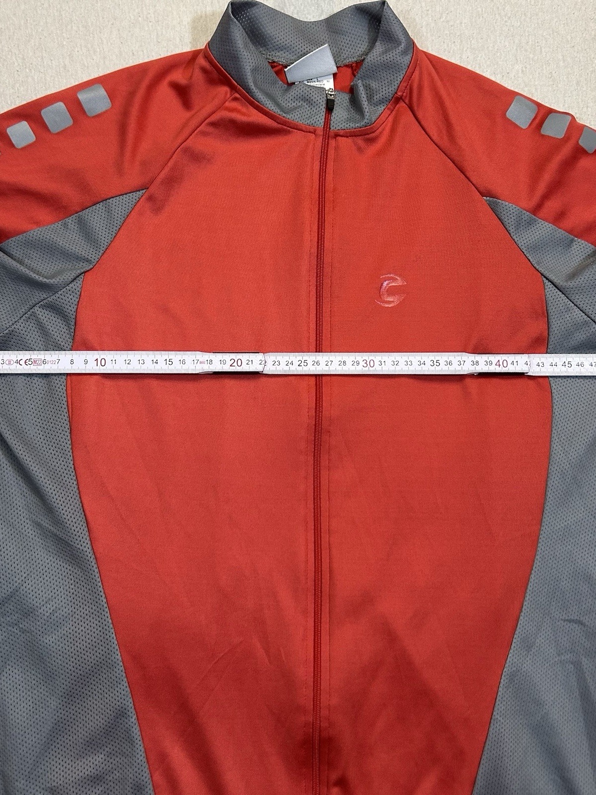 Cannondale Fahrradtrikot mit Taschen M225/Red Herren Größe L Maße auf den Fotos
