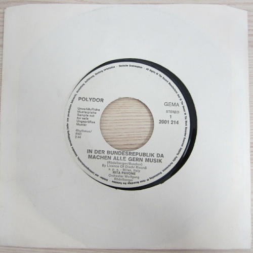 Single / Rita Pavone – In Der Bundesrepublik Machen Alle Gern Musik / PROMO /