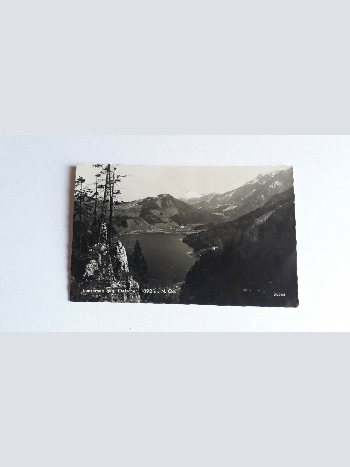 Lunzersee geg. Oetscher, 1892m 40093 ShNö