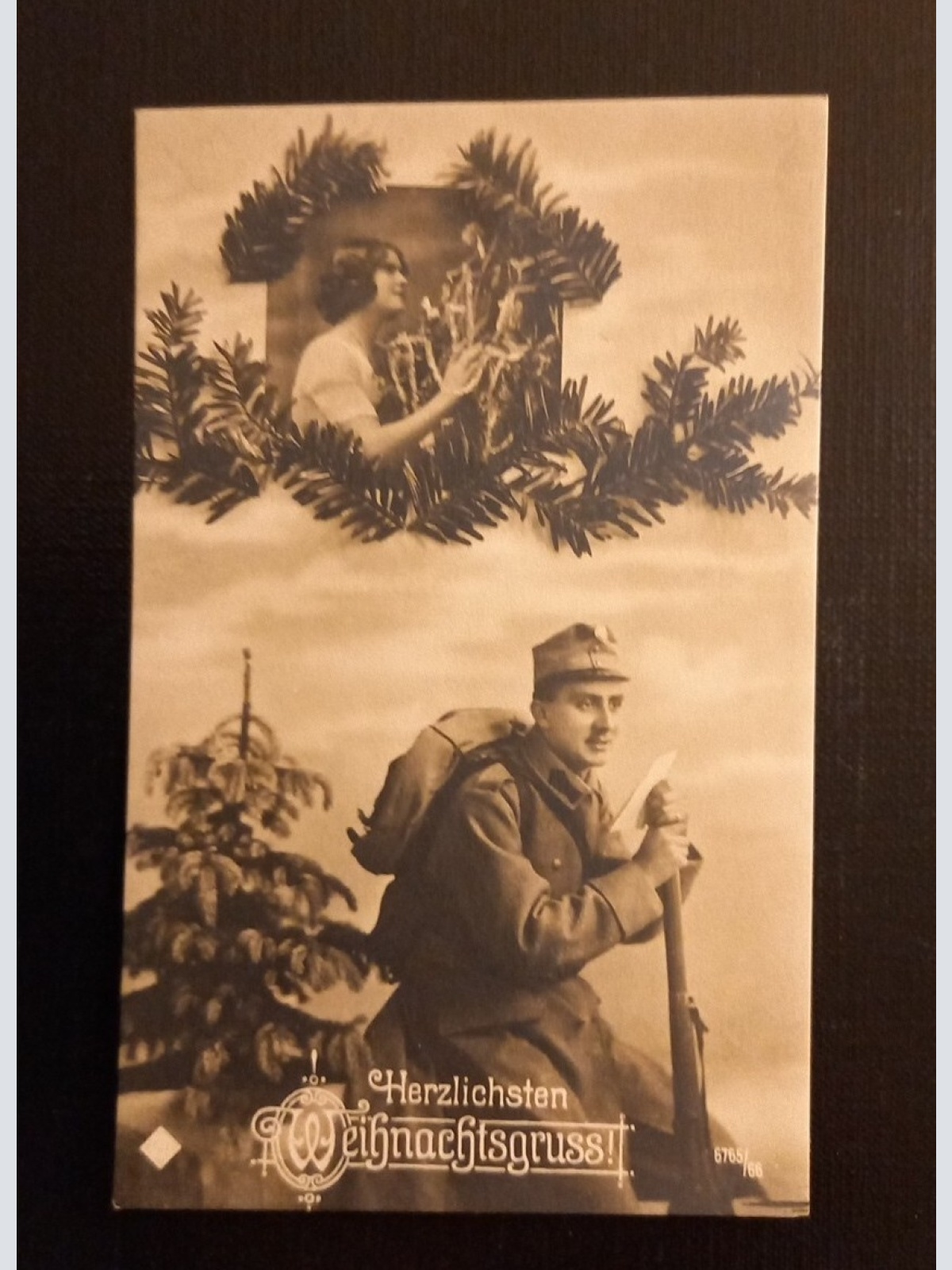 Herzlichsten Weihnachtsgruss Frau Spielt Harfe Soldat Mit Gewehr 165385 Ga G