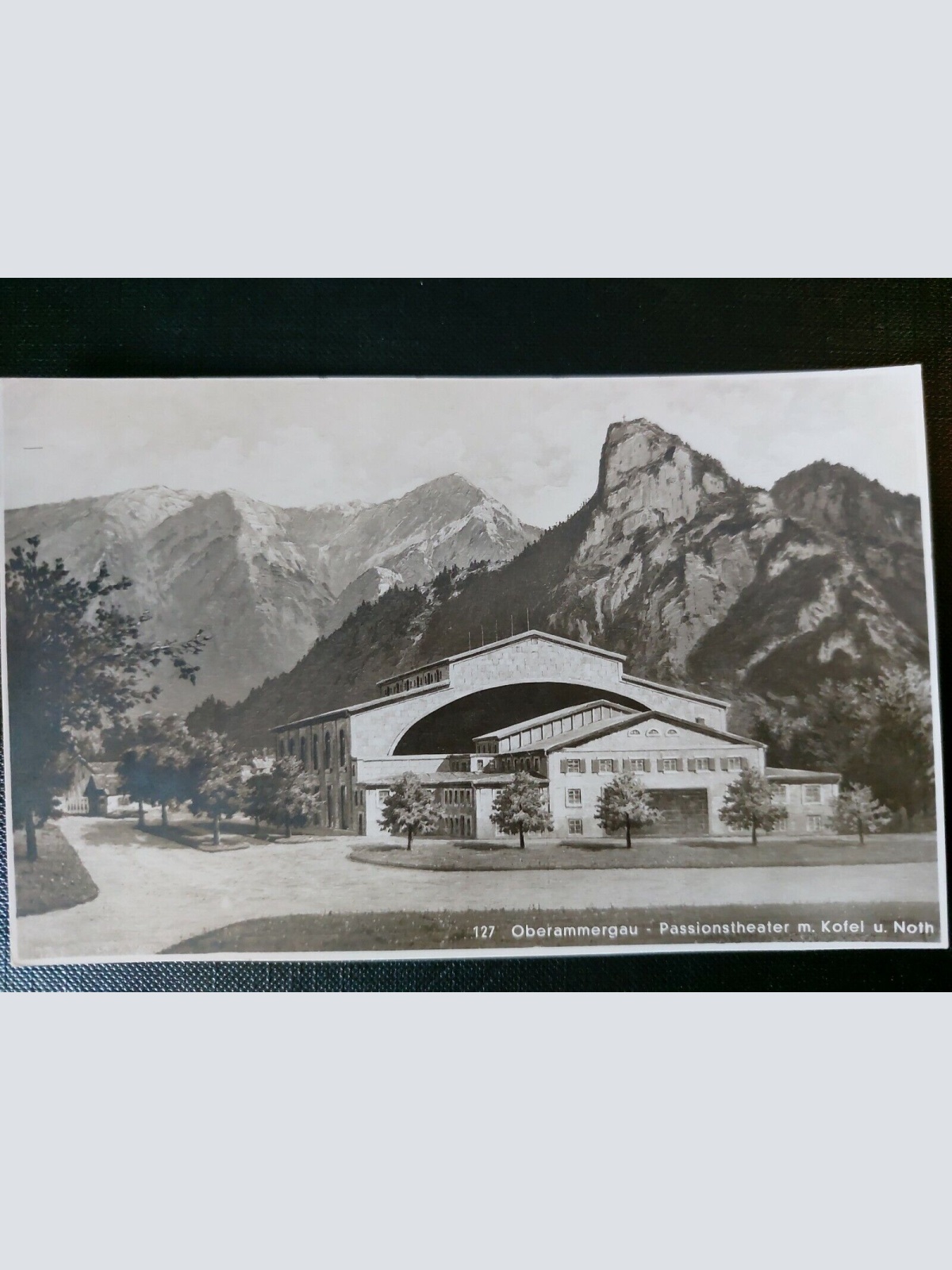 Oberammergau Passionstheather Berge Alpen 402527 WM