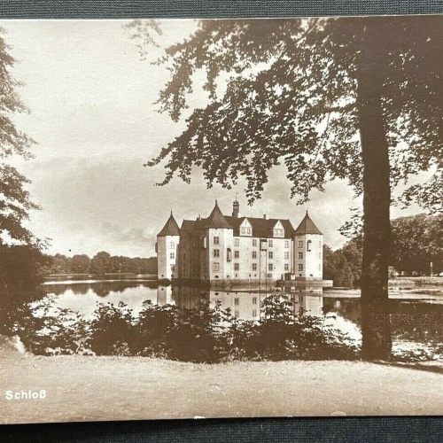 Glücksburg Schloss Gebäude See Park Schleswig-Holstein Deutschland 410155 TH C