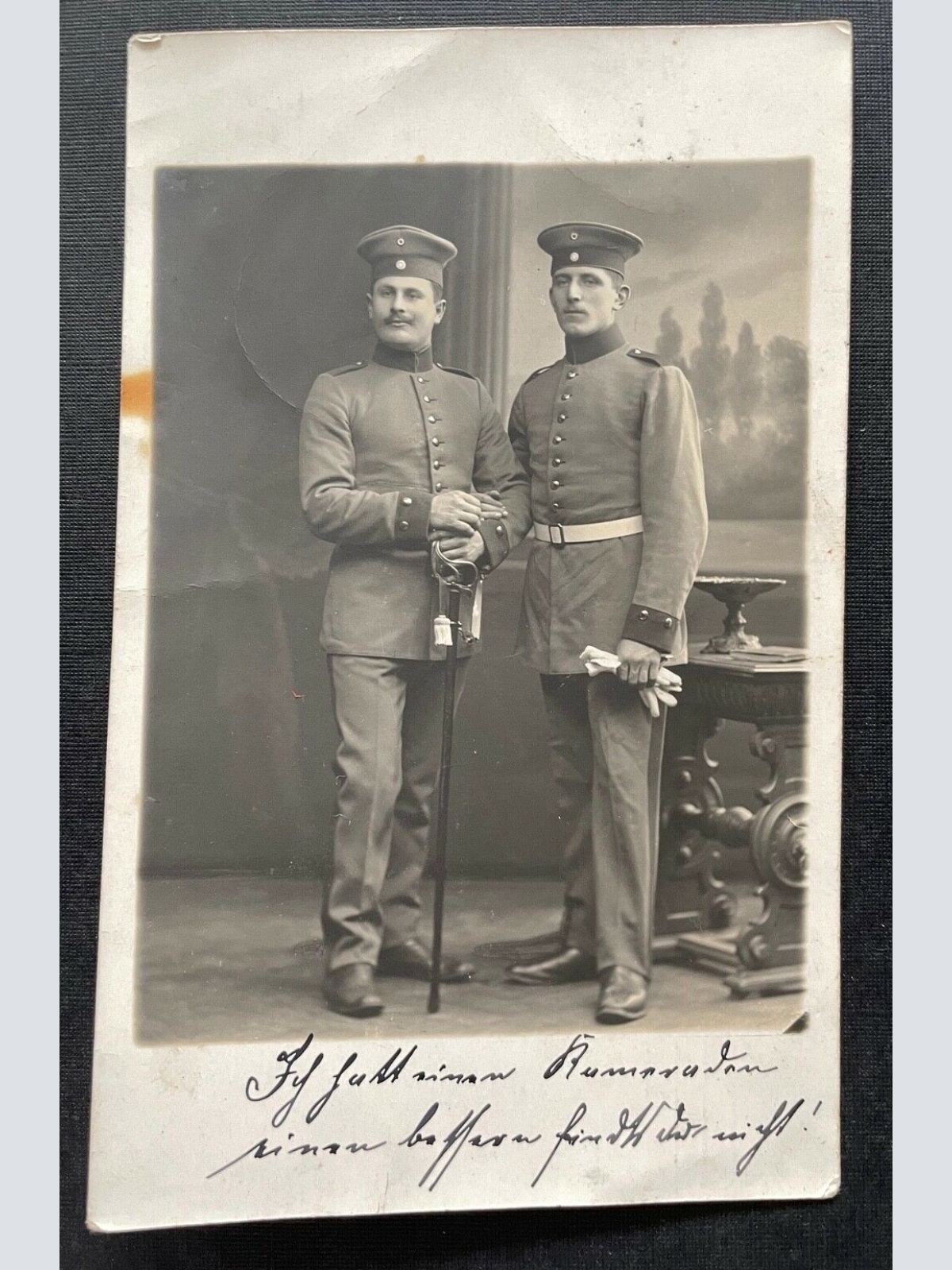 Porträt Soldaten Uniform Schirmmütze Degen Bart Militär Krieg Landshut 410105 TH