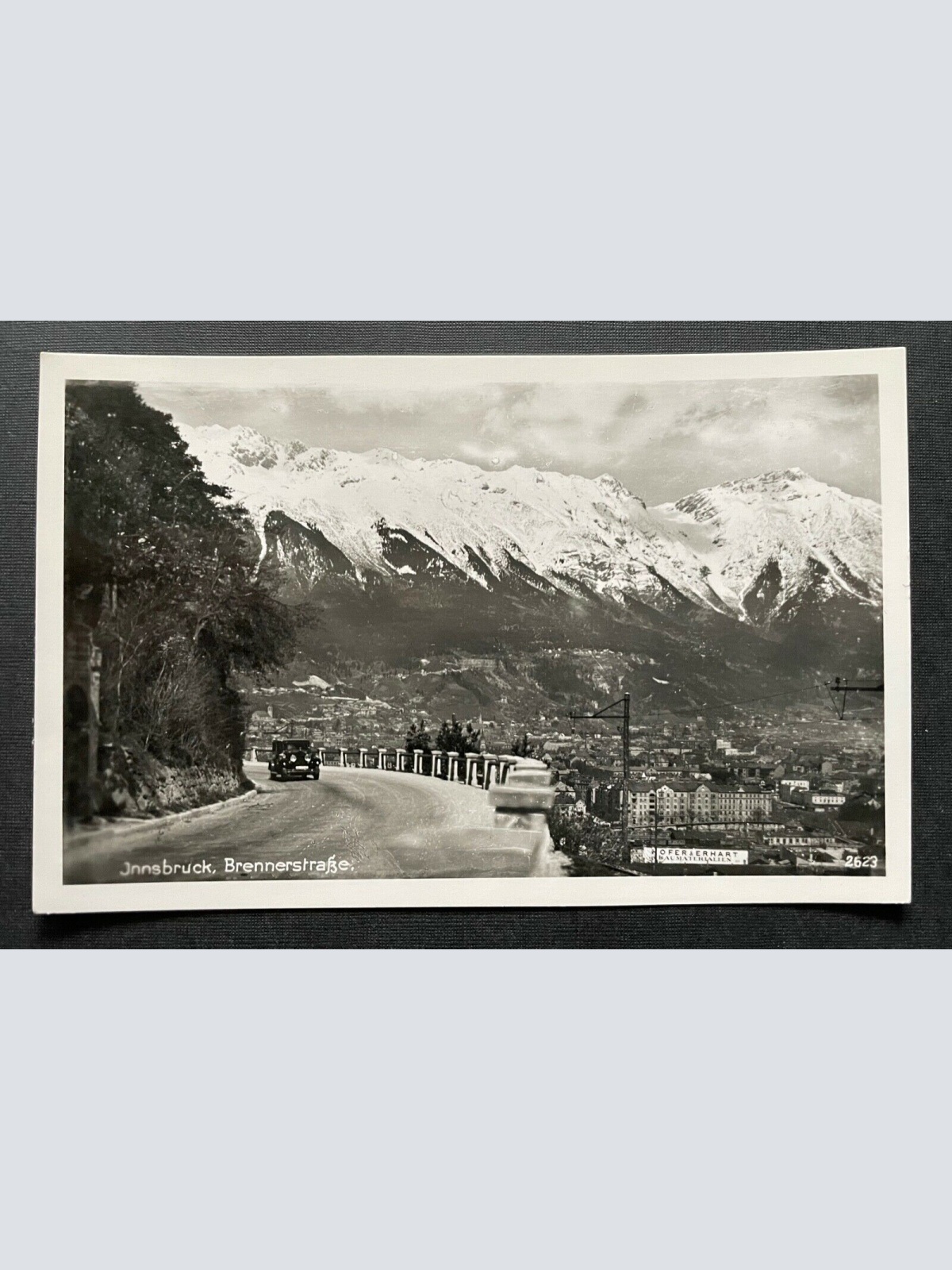 Innsbruck Brennerstrasse Stadt Gebirge Auto Oldtimer Tirol Österreich 400266 TH