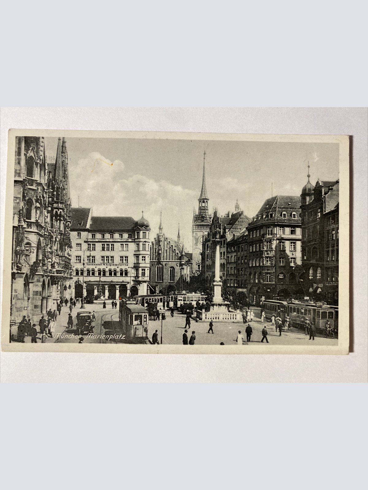 München Marienplatz, Straßenbahn 400568 AH A