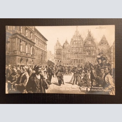 Vor Dem Stadthaus In Antwerpen Nach Der Besetzung Durch Die Deutschen Truppen Ga