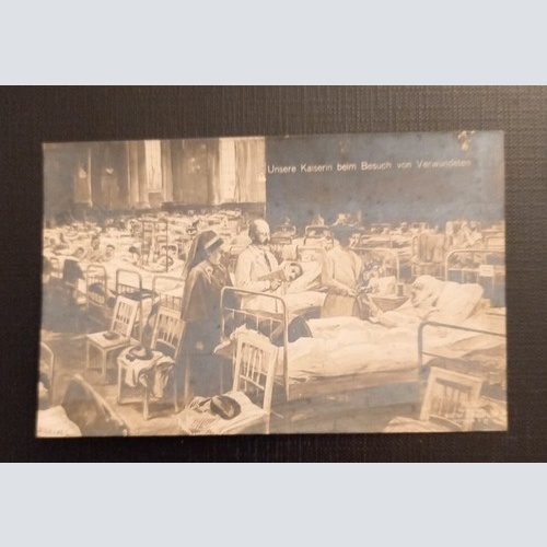Unsere Kaiserin Beim Besuch Von Verwundeten Ga 500308 E