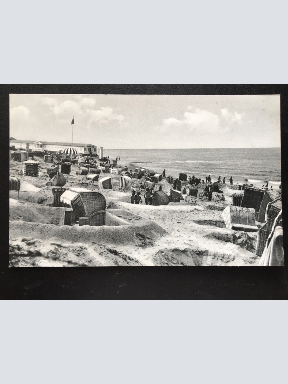 Nordseeheilbad Norderney - Strandpartie - Strandbesucher 180148 TH