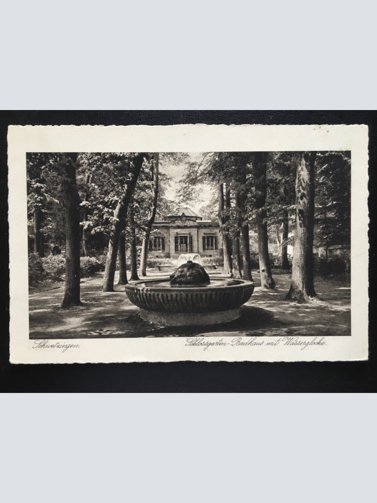 Schwetzingen - Schlossgarten - Badhaus mit Waserglocke - Springbrunnen 180157 TH